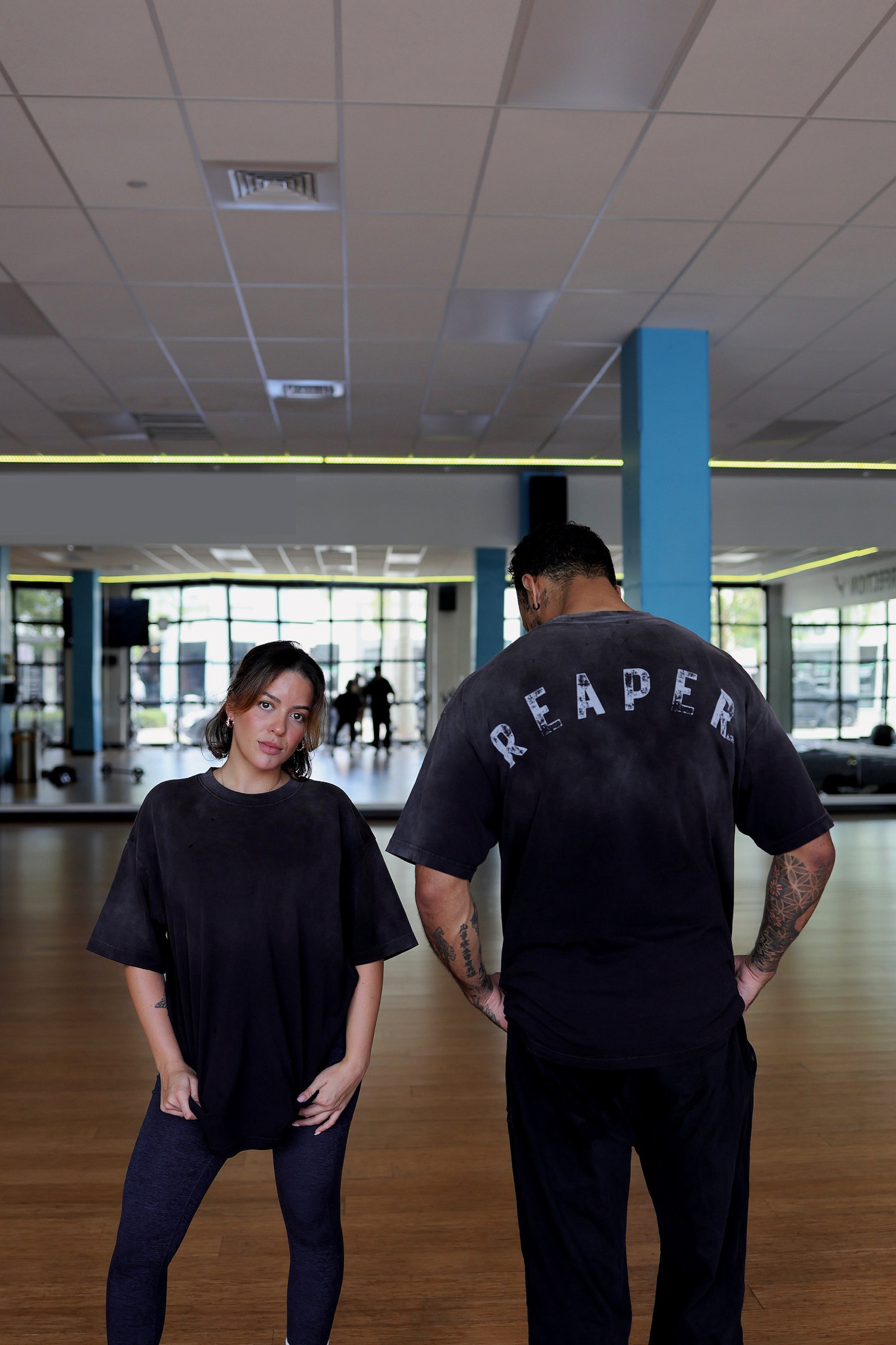 Conquer Reaper Oversized Tee by OniReaper Athletics – oversized athletic t-shirt with bold OniReaper logo, relaxed fit for casual and workout wear